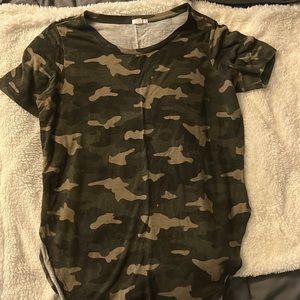 Camo Tee- Side Slits